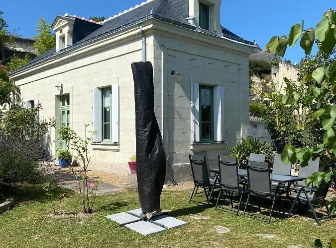 Gite De Parnay